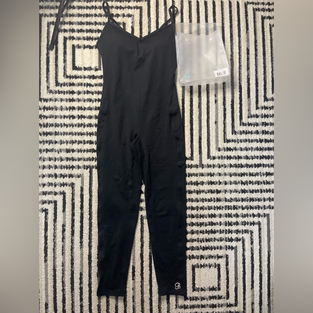 Bombshell Sportswear sculpt bodysuit in black size LARGE